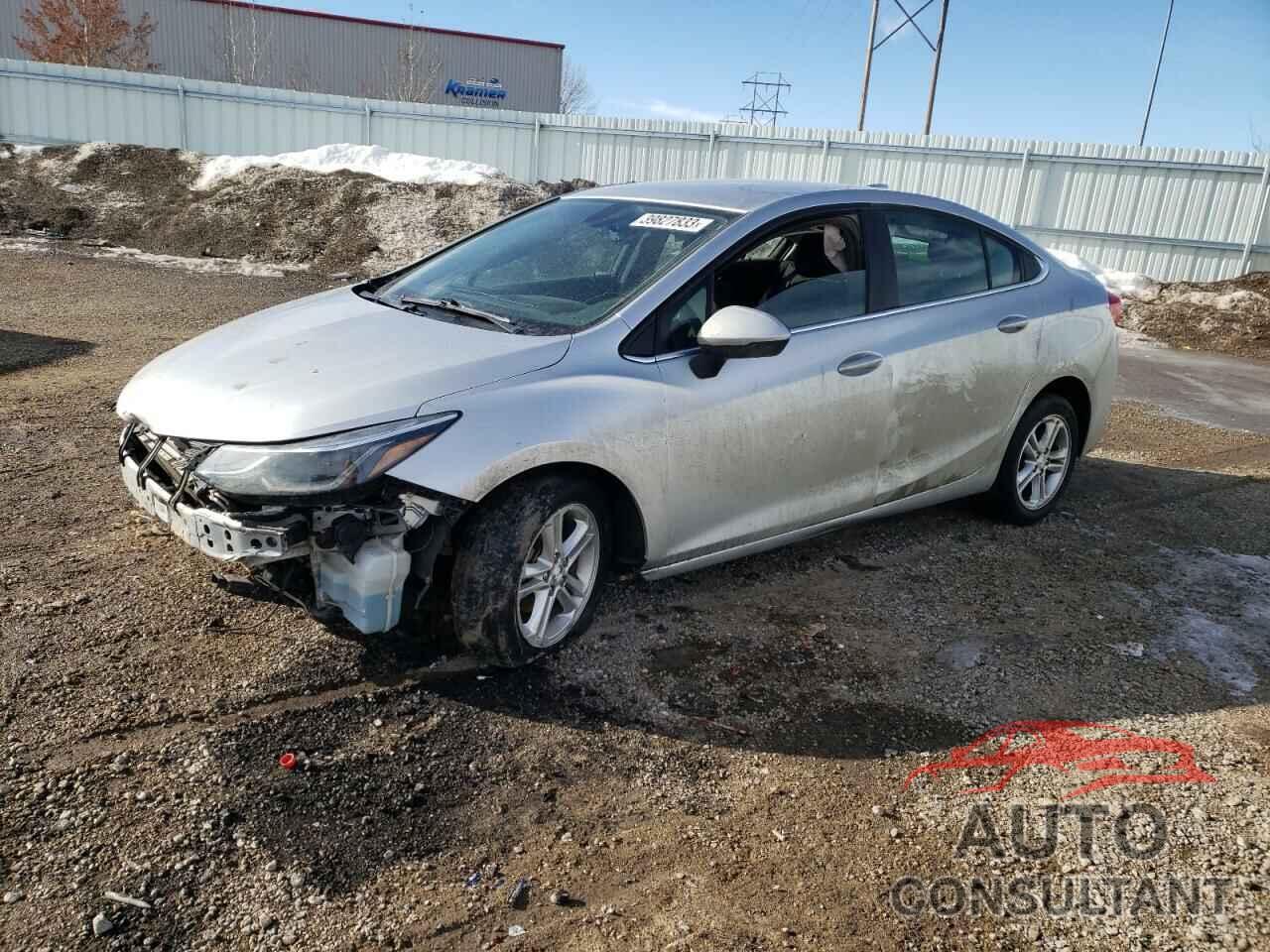 CHEVROLET CRUZE 2018 - 1G1BE5SM0J7163921