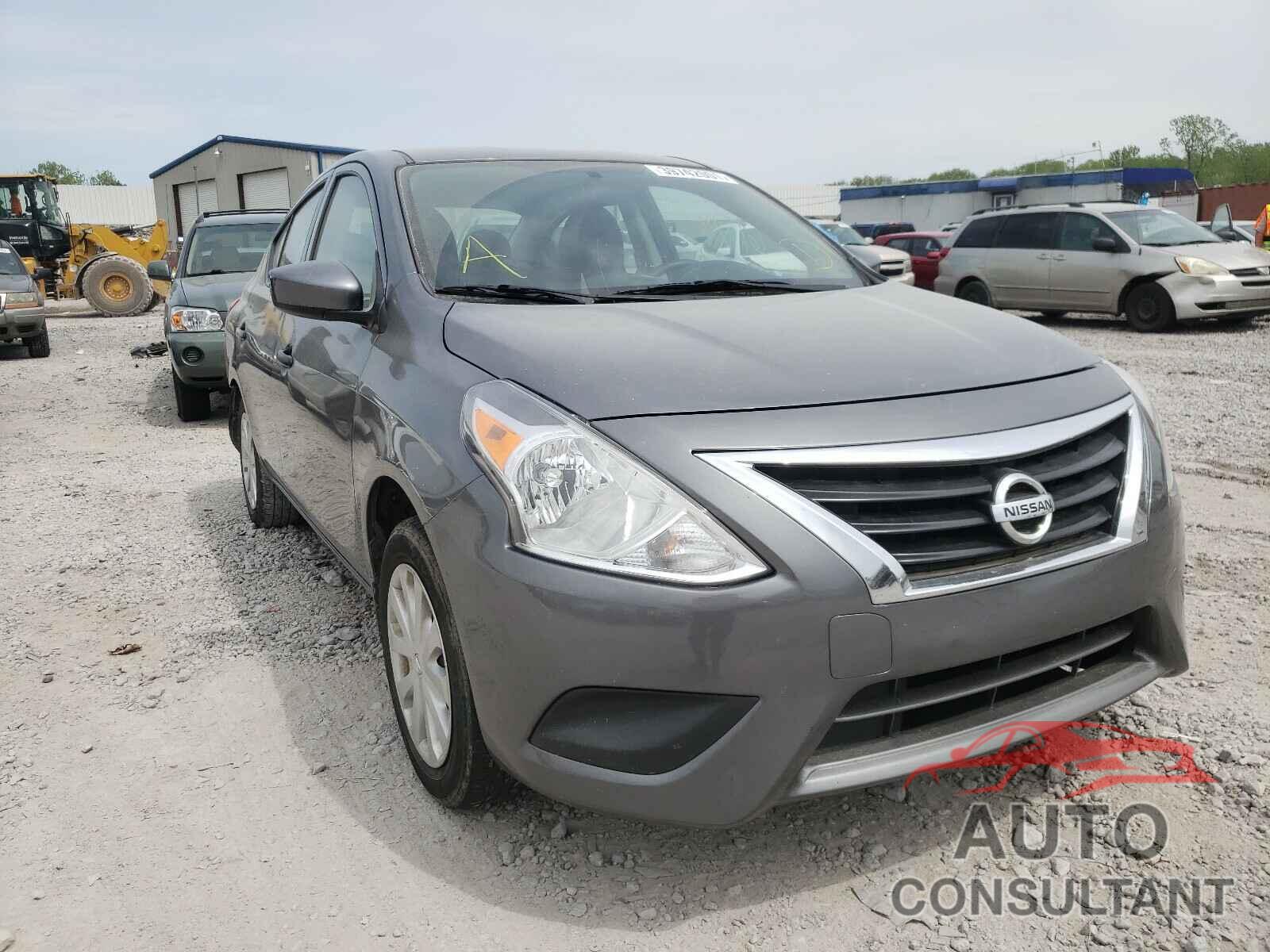 NISSAN VERSA 2017 - 3N1CN7AP2HL860907