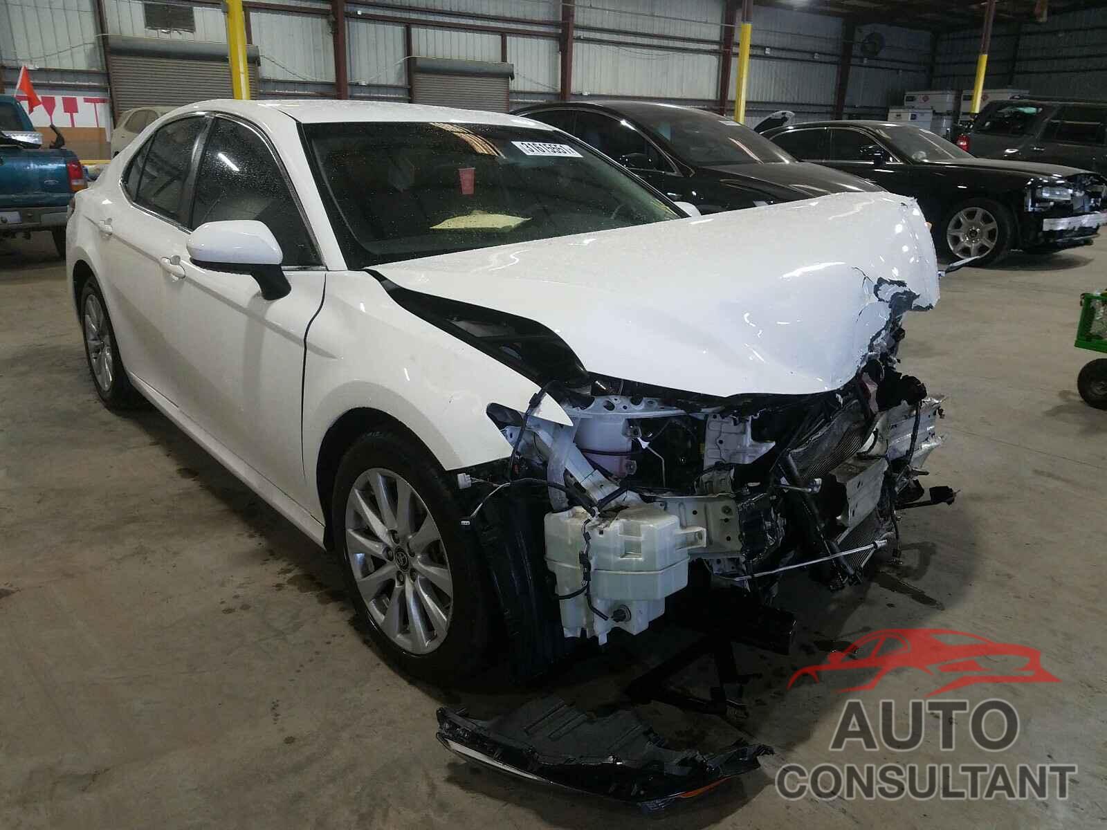 TOYOTA CAMRY 2018 - JTNB11HK8J3068303