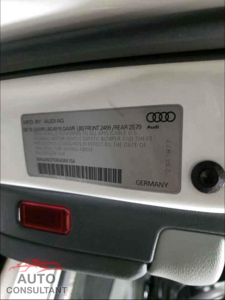 AUDI A5 2019 - WAUANCF59KA064154