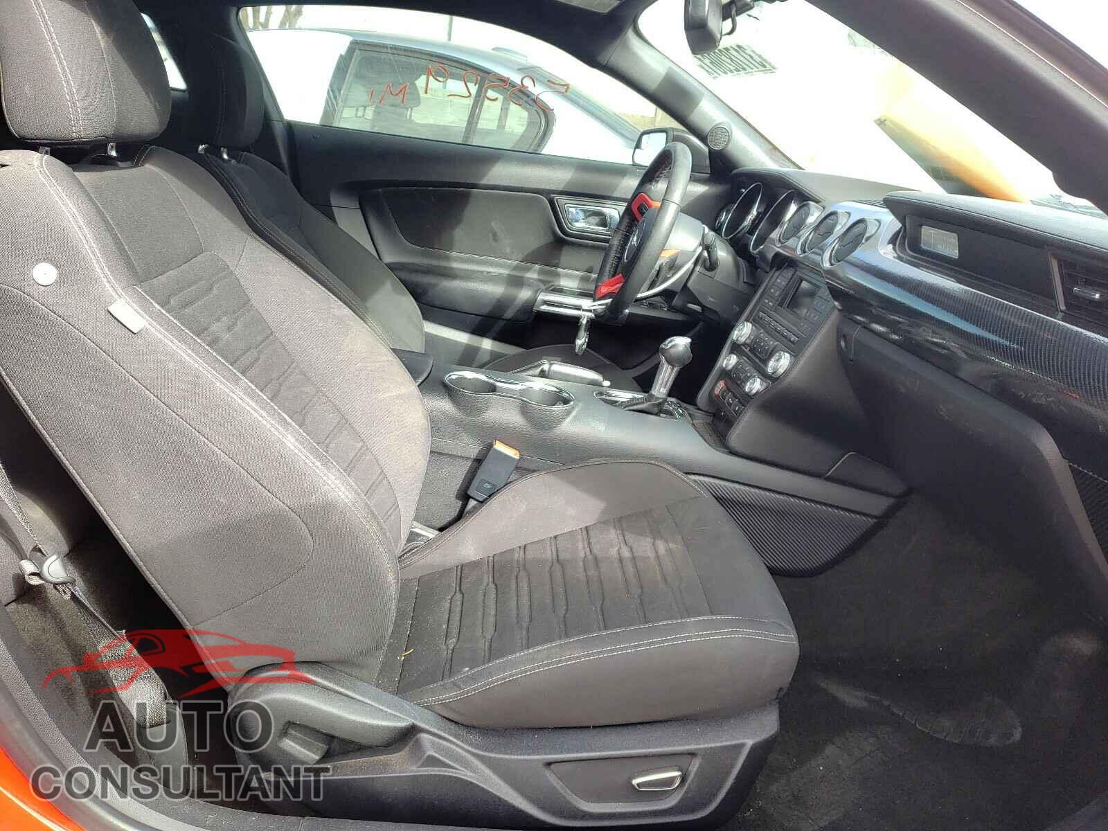 FORD MUSTANG 2016 - 1FA6P8CF0G5211495