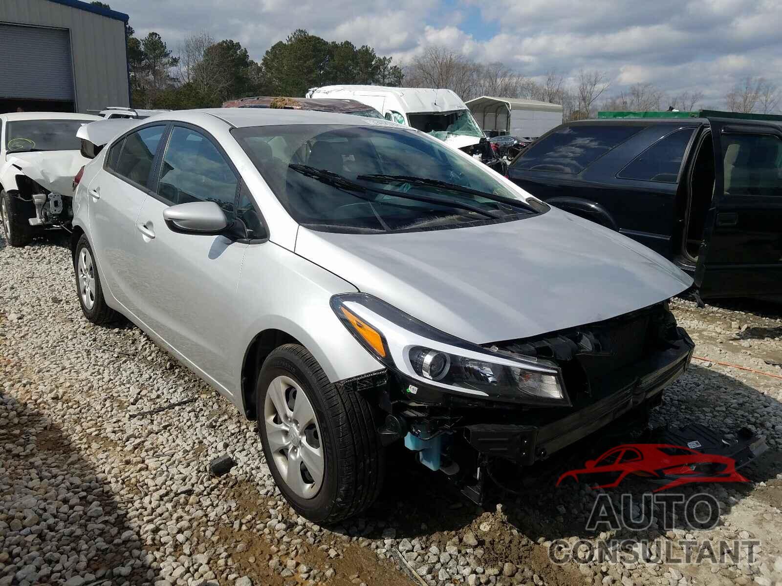 KIA FORTE 2017 - 3KPFK4A74HE118286