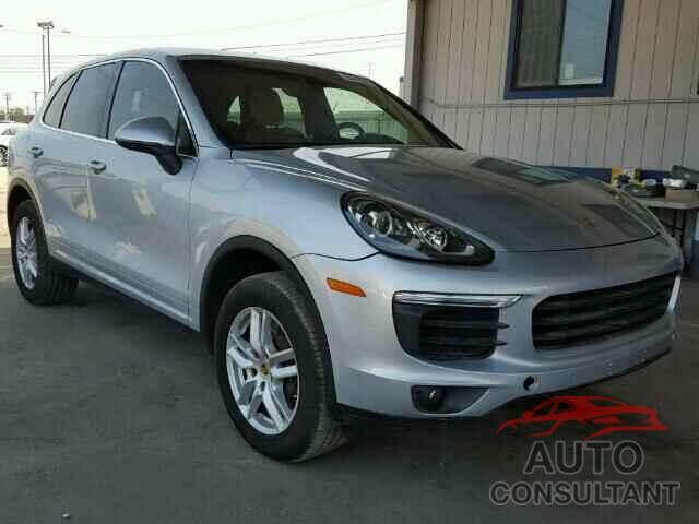 PORSCHE CAYENNE 2016 - WP1AA2A28GKA13170