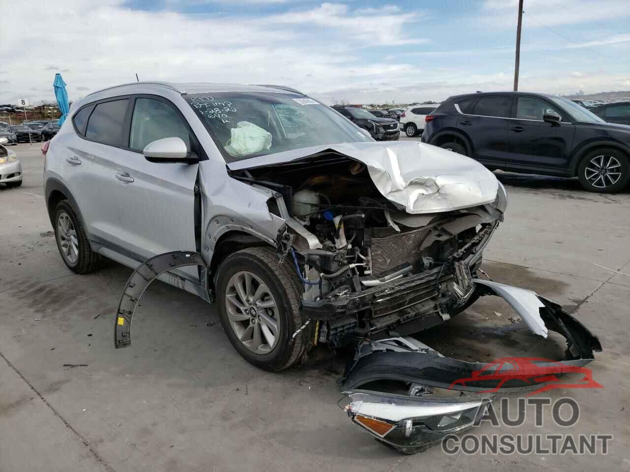 HYUNDAI TUCSON 2017 - KM8J33A47HU451201