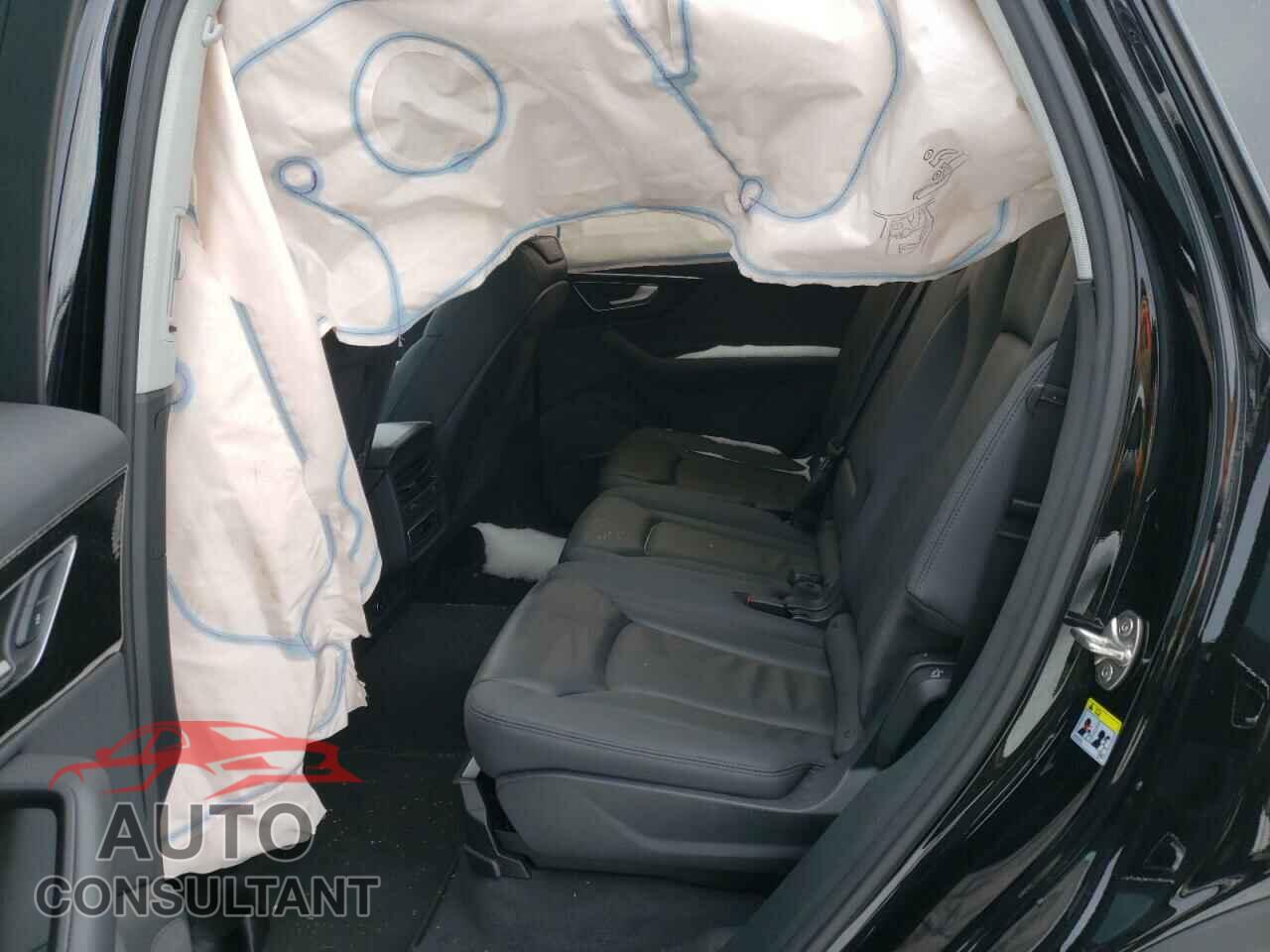 AUDI Q7 2020 - 1HGCR2F92HA041516