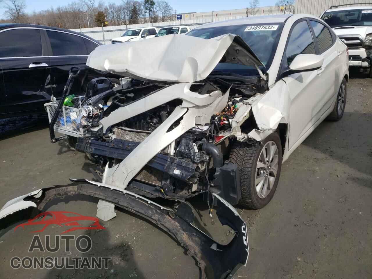 HYUNDAI ACCENT 2016 - KMHCU4AE7GU123747