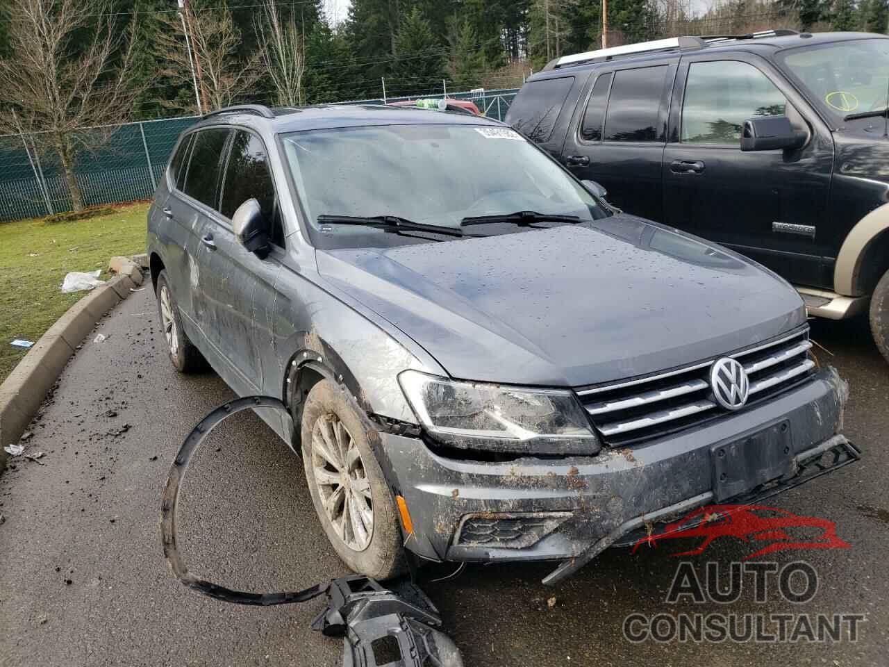 VOLKSWAGEN TIGUAN 2018 - 3VV0B7AX3JM011363