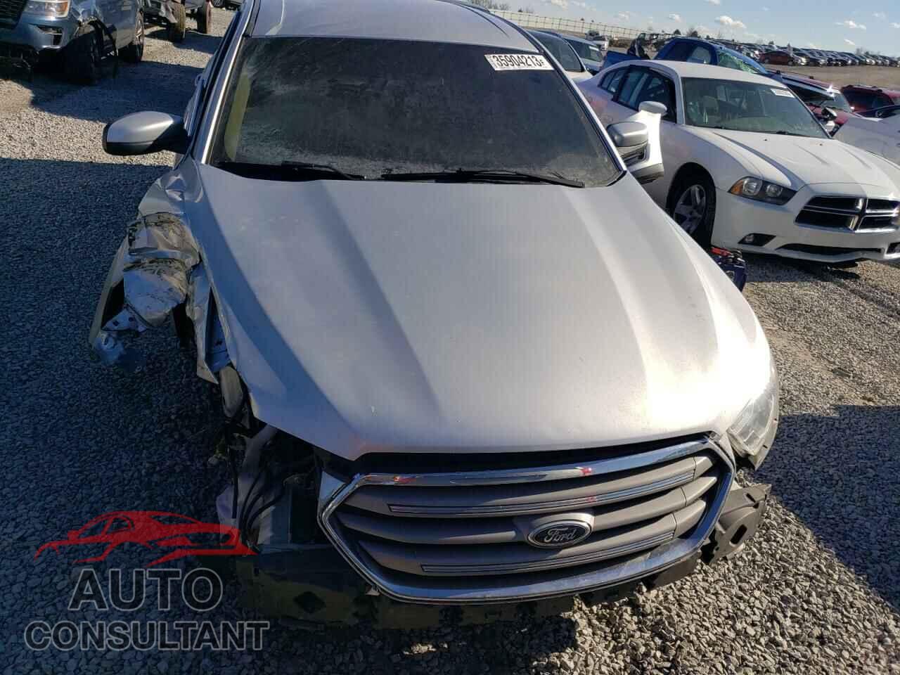 FORD TAURUS 2015 - 1FAHP2E80FG121660