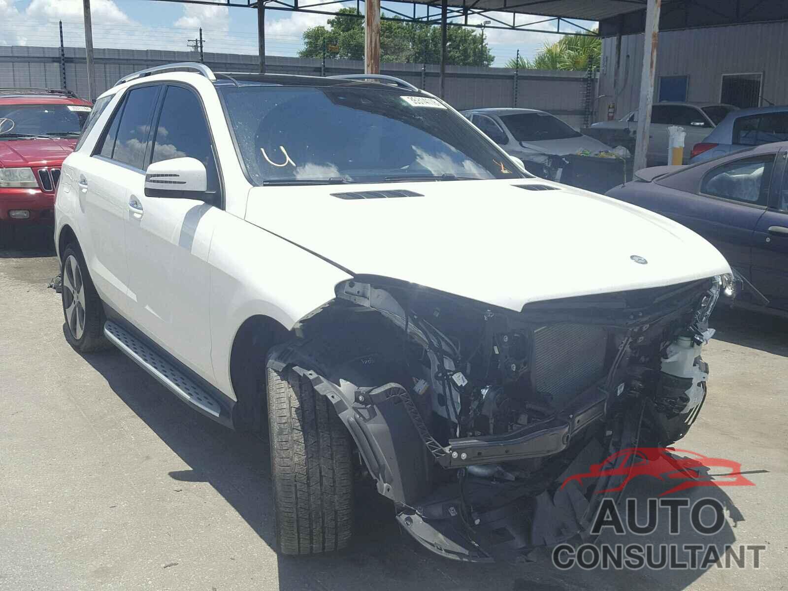 MERCEDES-BENZ GLE350 2017 - 4JGDA5JB2HA835126