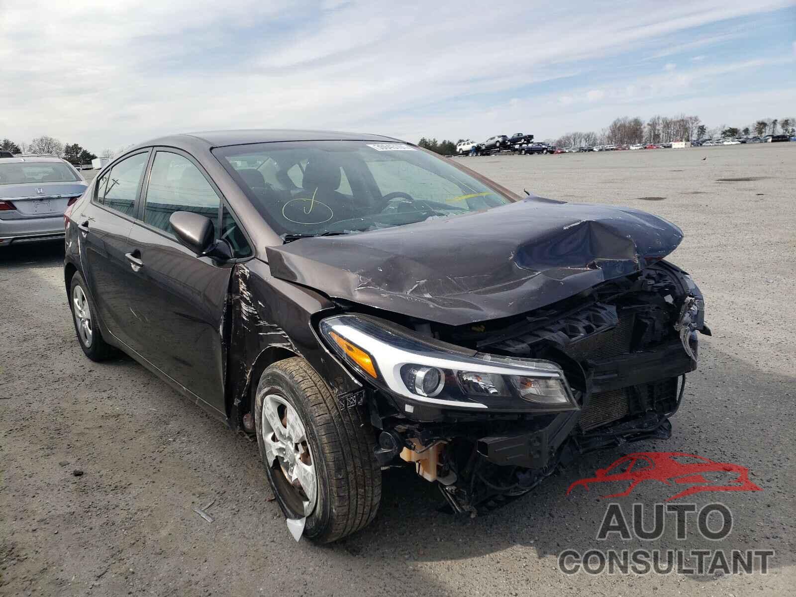 KIA FORTE 2018 - 3KPFK4A71JE182209