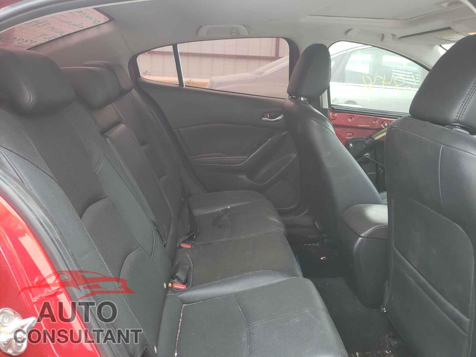 MAZDA 3 2017 - 3MZBN1W30HM127080