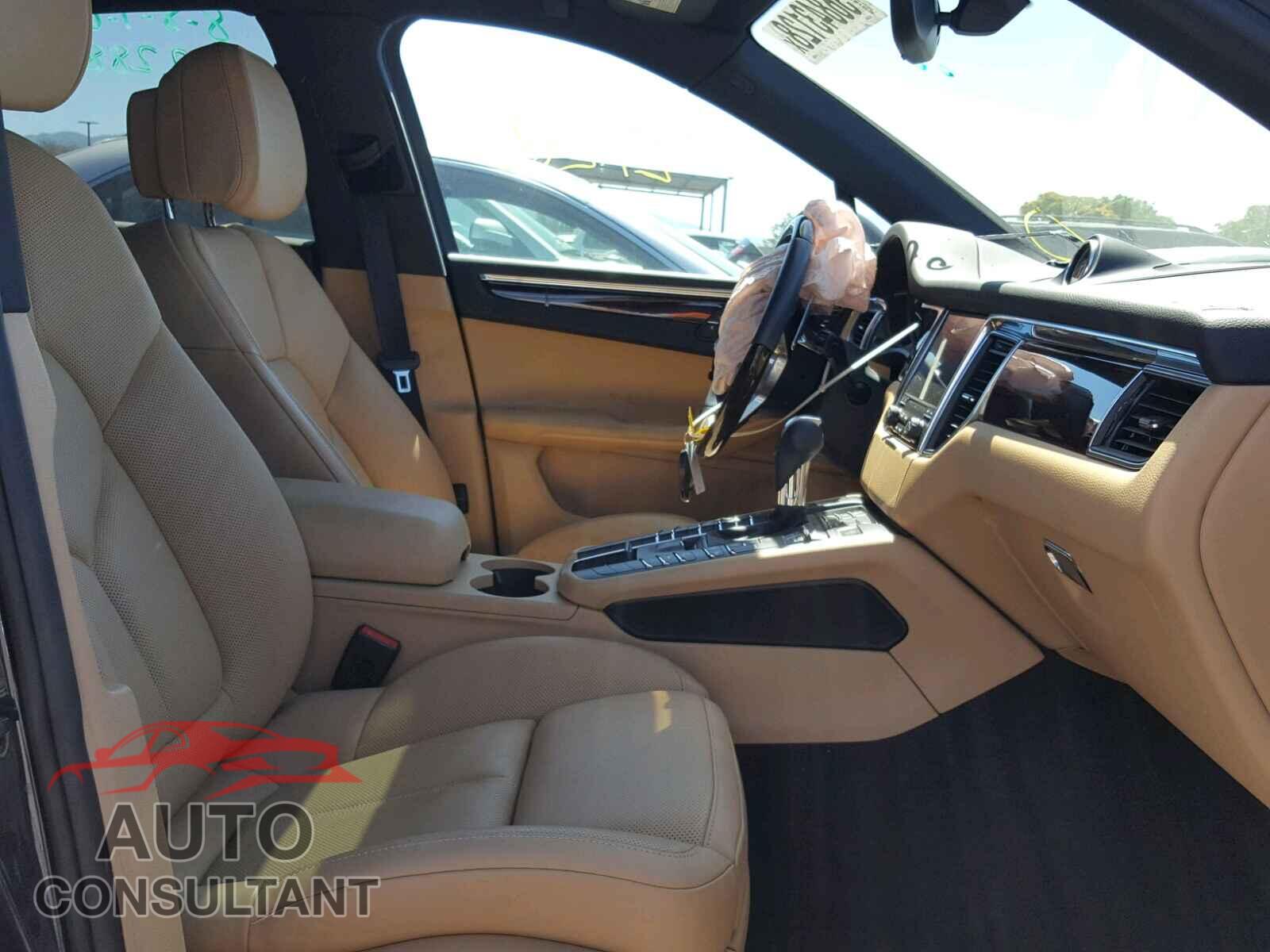 PORSCHE MACAN 2017 - WP1AB2A5XHLB14066