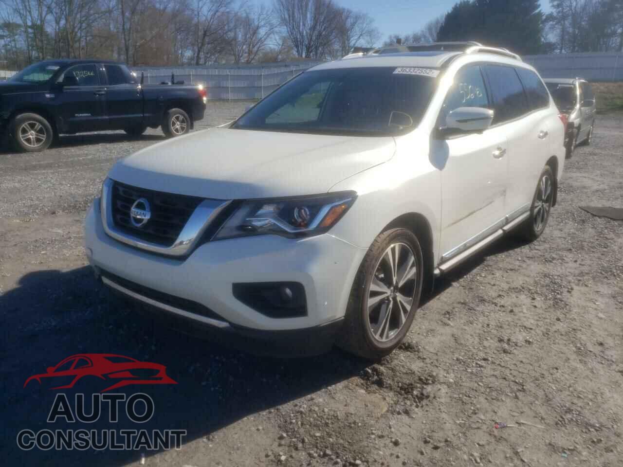 NISSAN PATHFINDER 2017 - 5N1DR2MN8HC600246