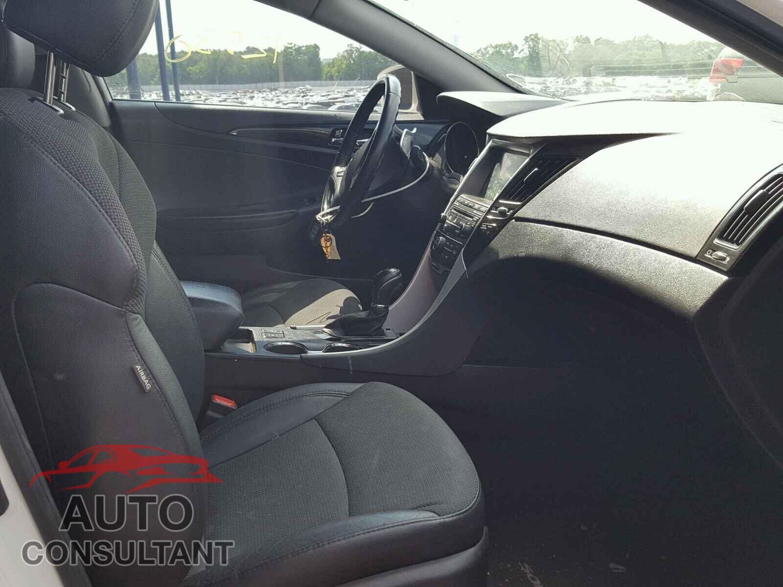 HYUNDAI SONATA 2014 - 5NPEC4AB2EH831465