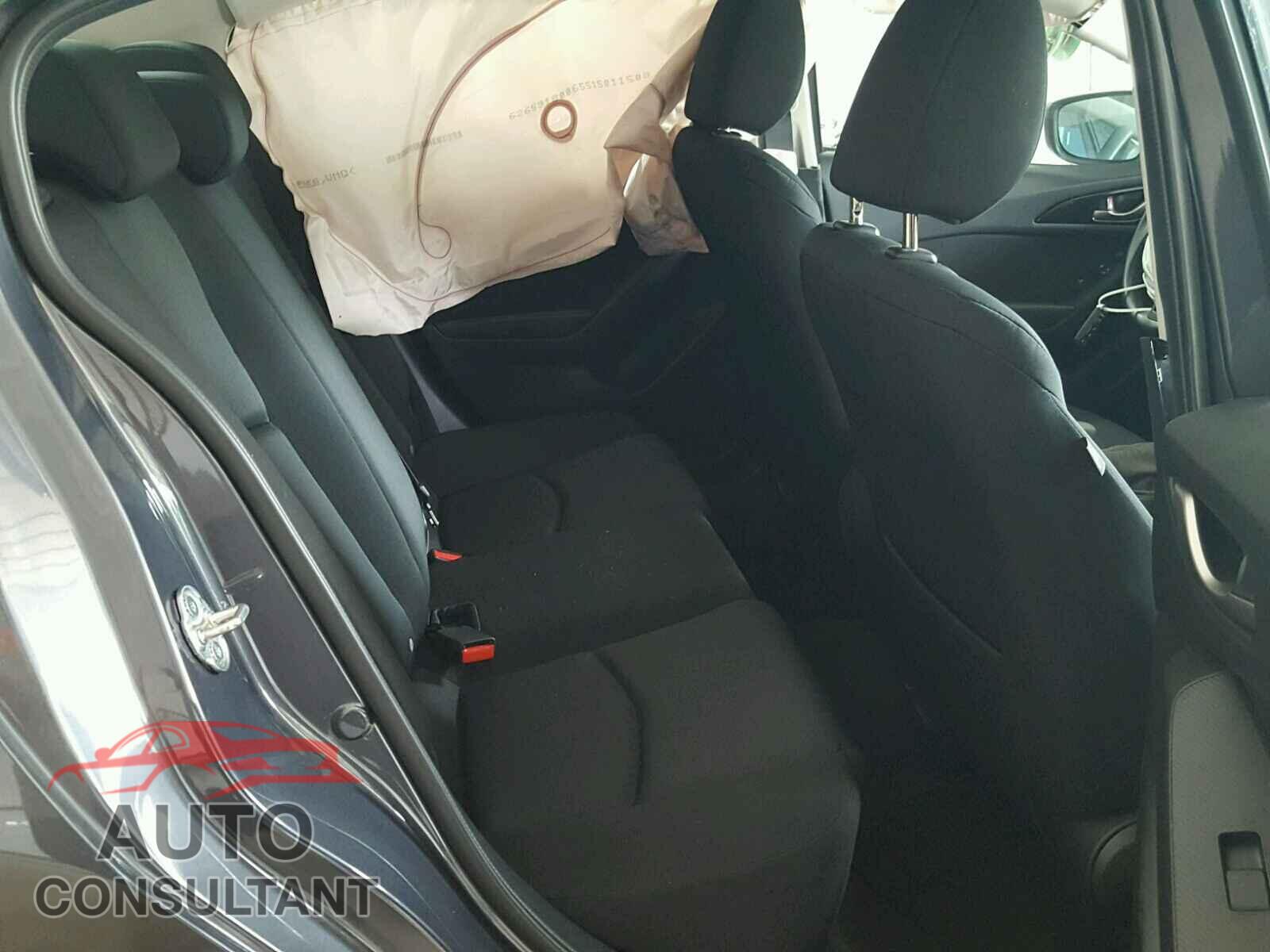 MAZDA 3 2015 - JM1BM1U78F1269733