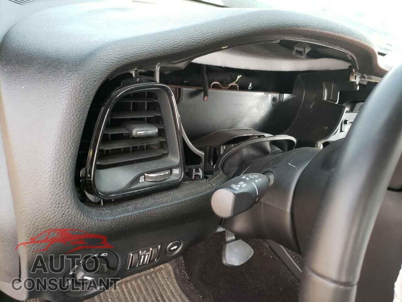 DODGE CHALLENGER 2018 - 2C3CDZAGXJH121864