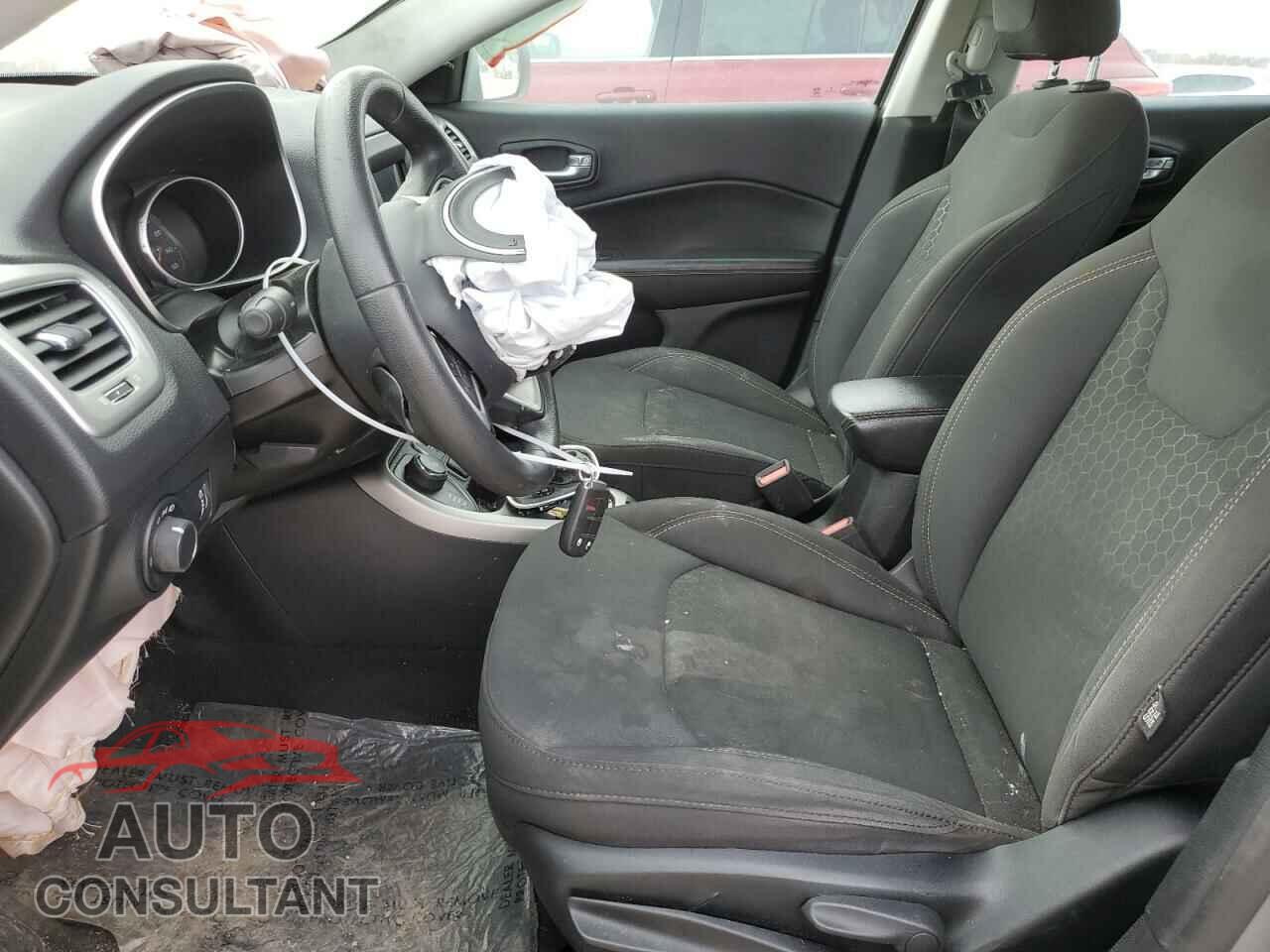 JEEP COMPASS 2019 - 3C4NJDAB7KT639976