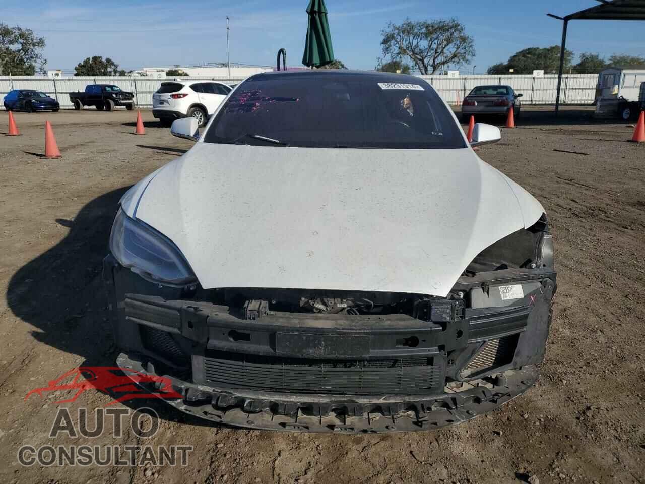 TESLA MODEL S 2018 - 5YJSA1E29JF193745