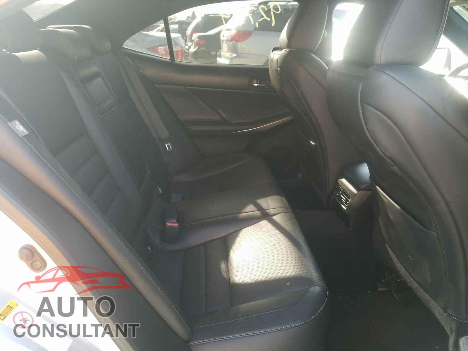 LEXUS IS 2016 - JTHBA1D20G5015441