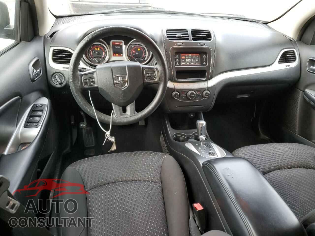DODGE JOURNEY 2015 - 3C4PDCBG4FT742637
