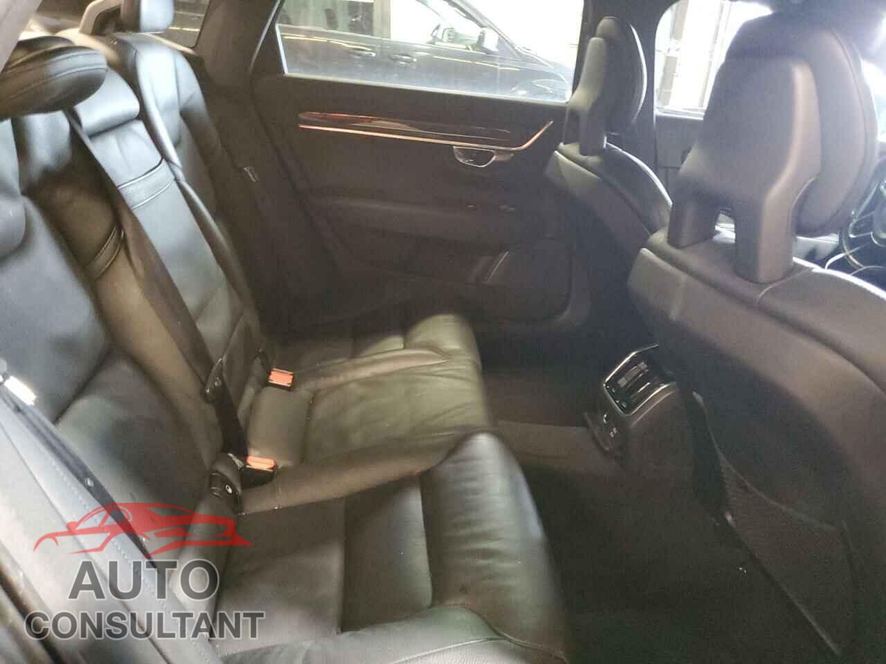 VOLVO S90 2018 - LVY982MK5JP023671