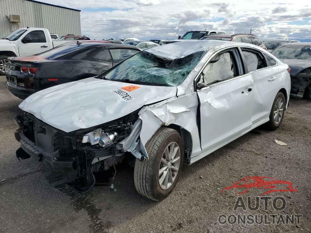 HYUNDAI SONATA 2018 - 5NPE24AF4JH622521