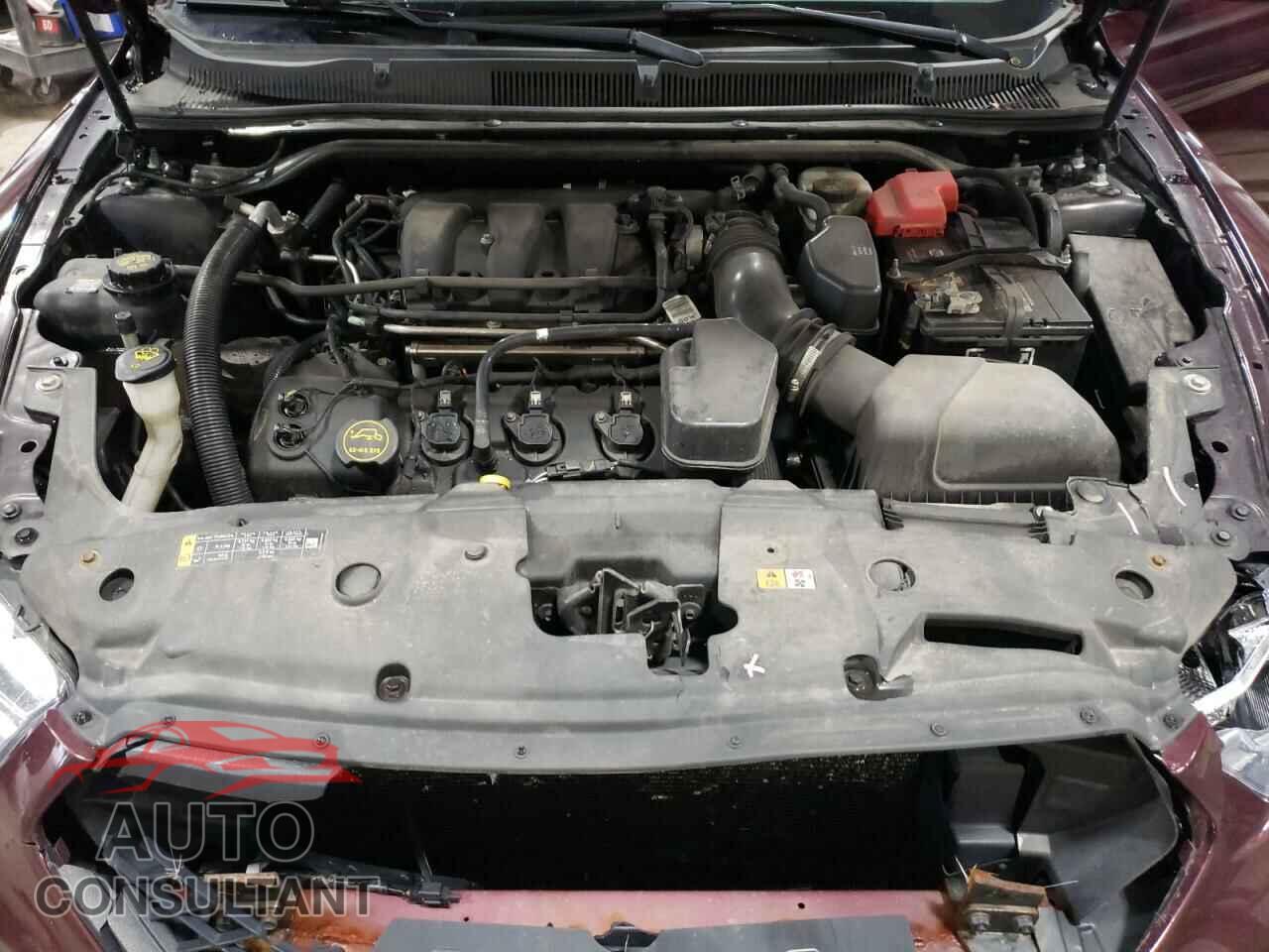 FORD TAURUS 2017 - 1FAHP2MK4HG120236
