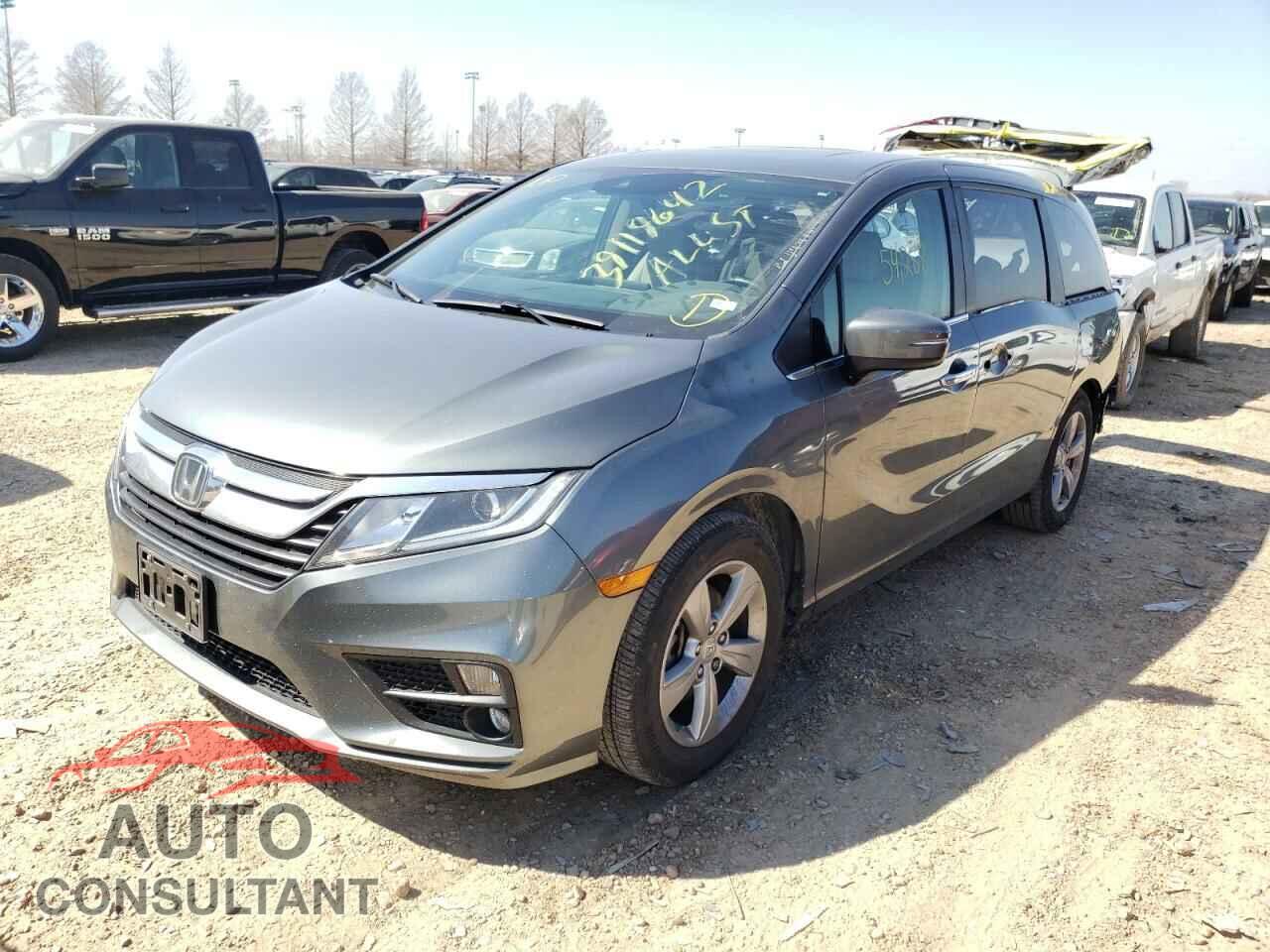HONDA ODYSSEY 2018 - 5FNRL6H77JB037066