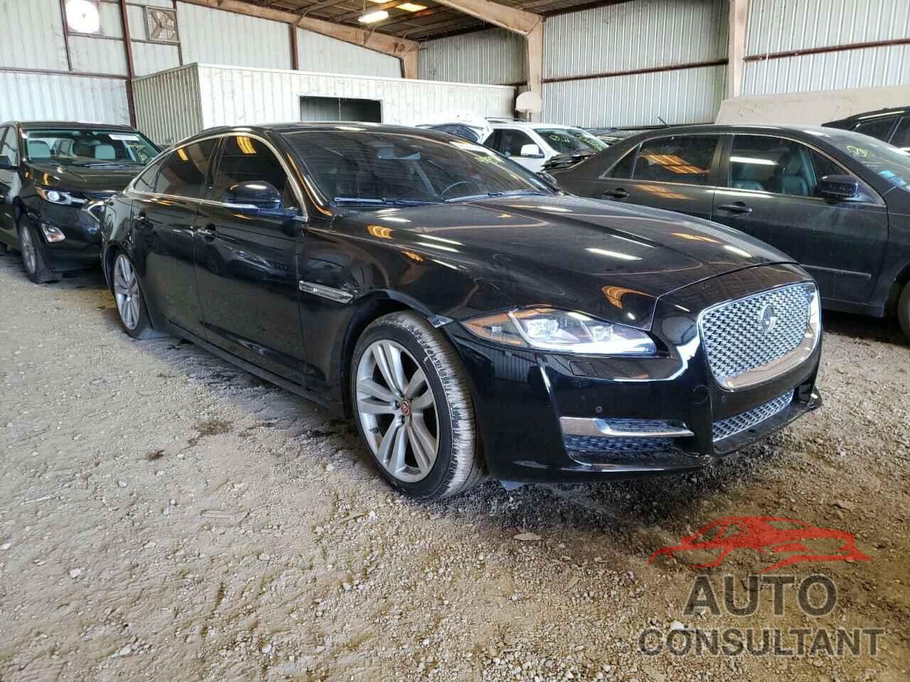 JAGUAR XJ 2016 - SAJWA2G74G8V98984