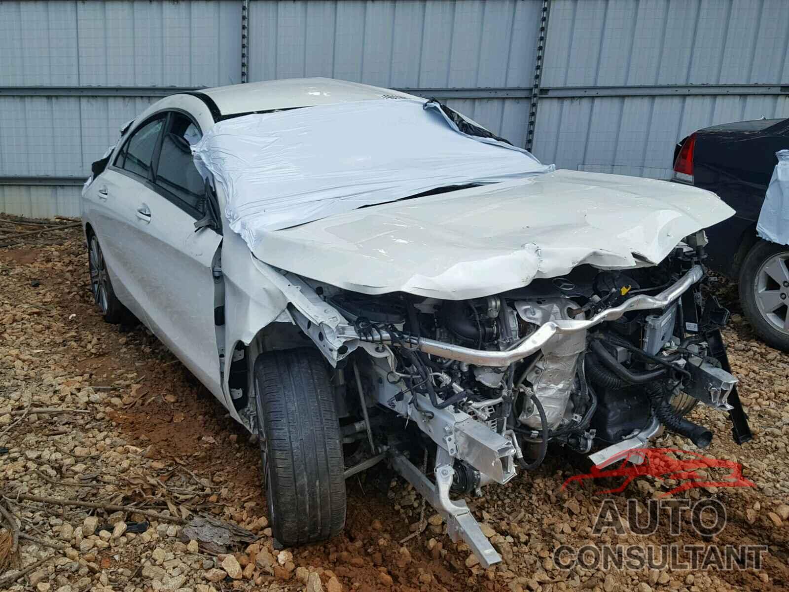 MERCEDES-BENZ CLA 250 2017 - WDDSJ4EB9HN459006