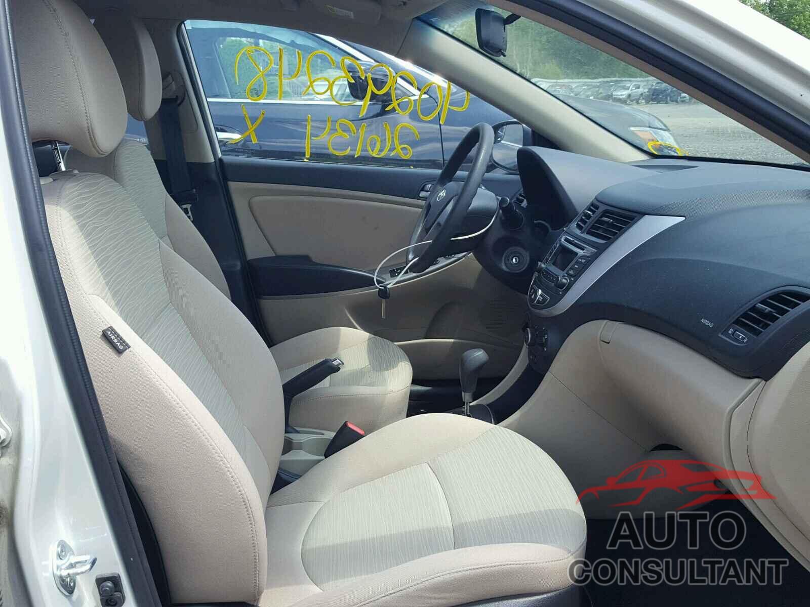 HYUNDAI ACCENT 2015 - KMHCT4AE1FU933294