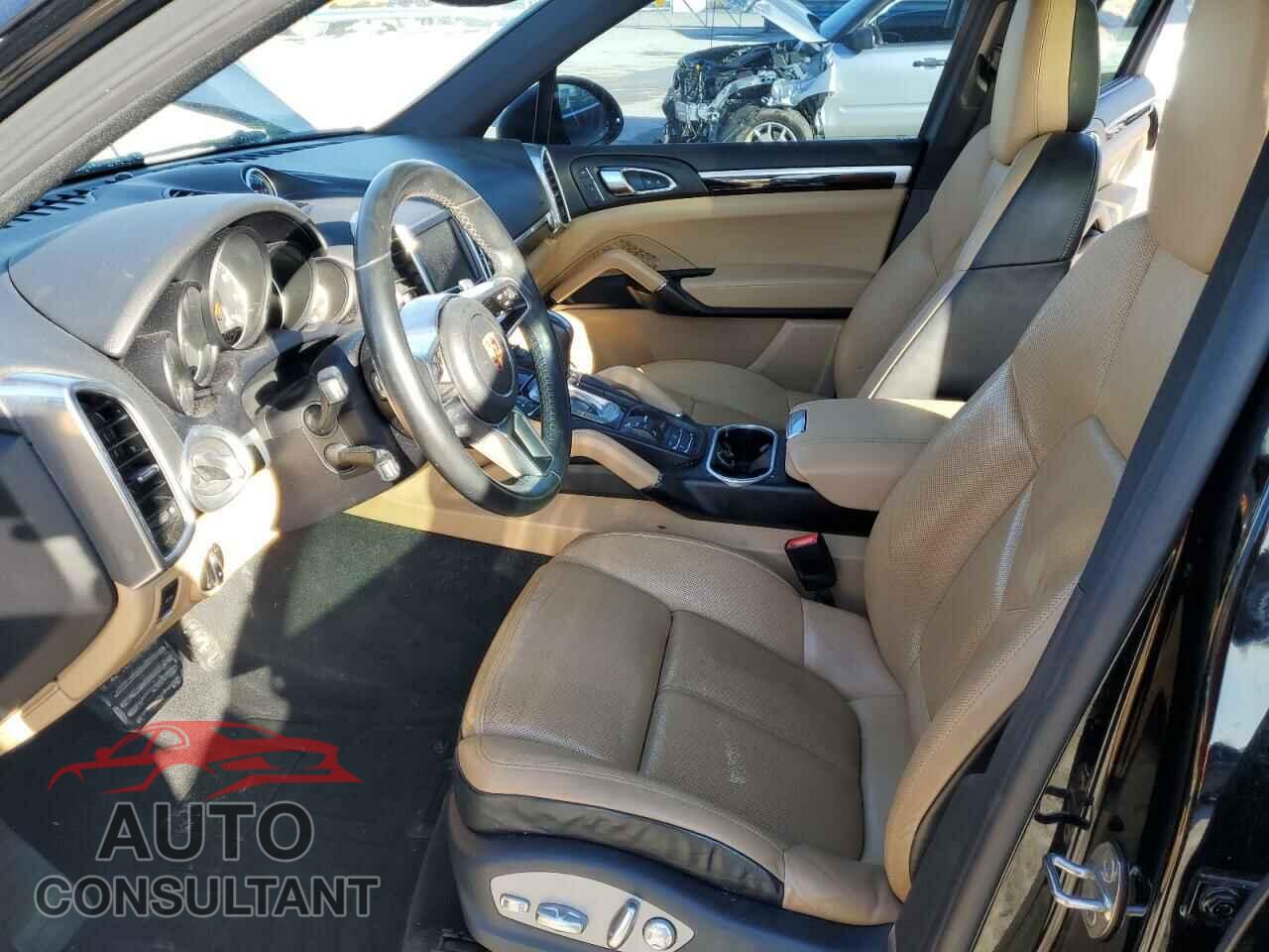 PORSCHE CAYENNE 2016 - WP1AA2A28GLA06410