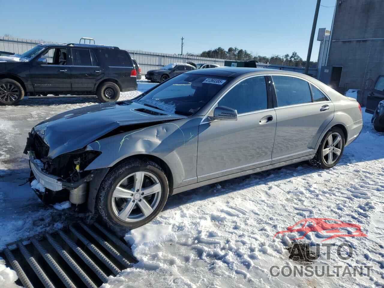 MERCEDES-BENZ S-CLASS 2011 - WDDNG8GB8BA367772