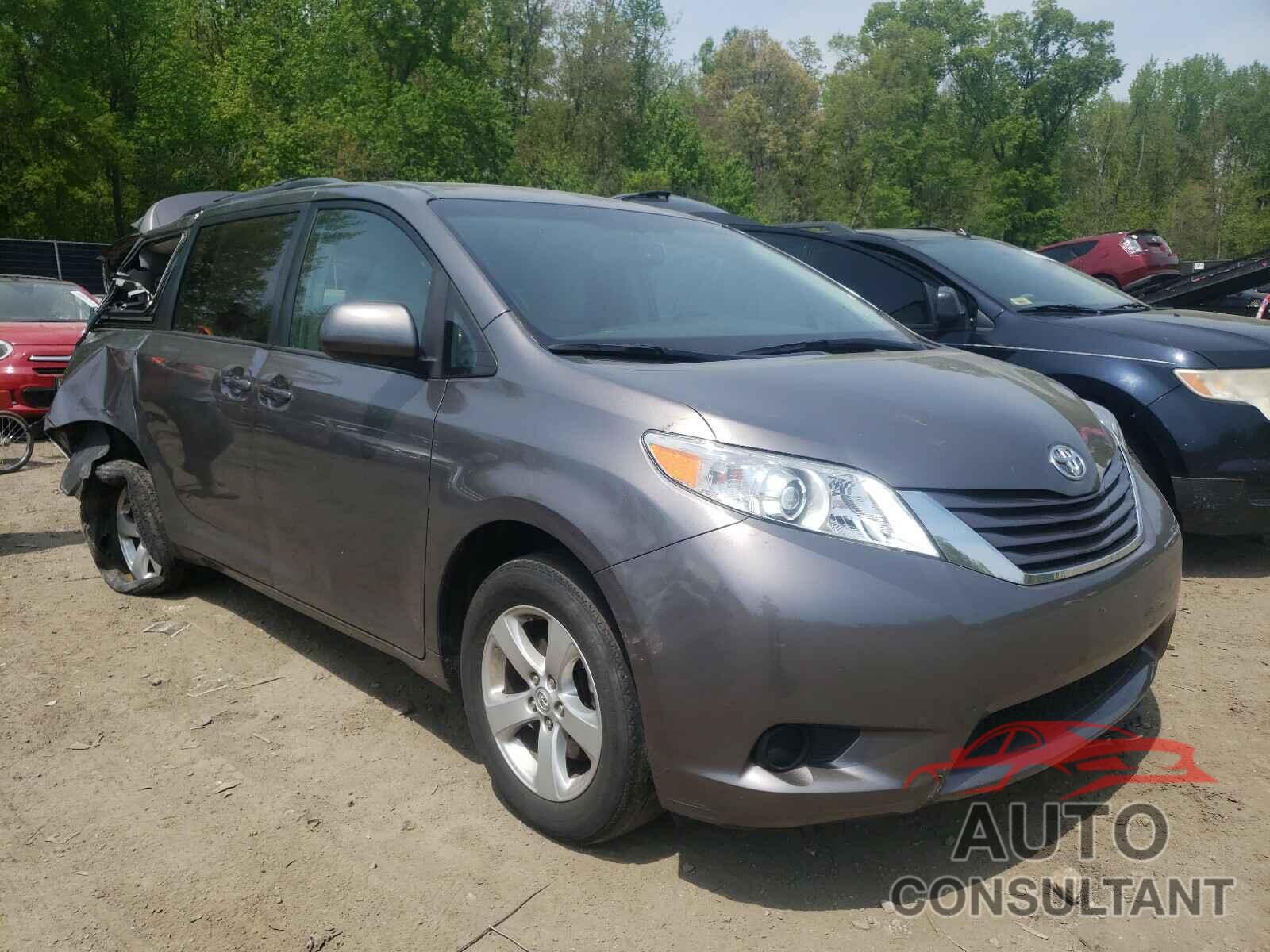 TOYOTA SIENNA 2016 - 5TDKK3DCXGS757276