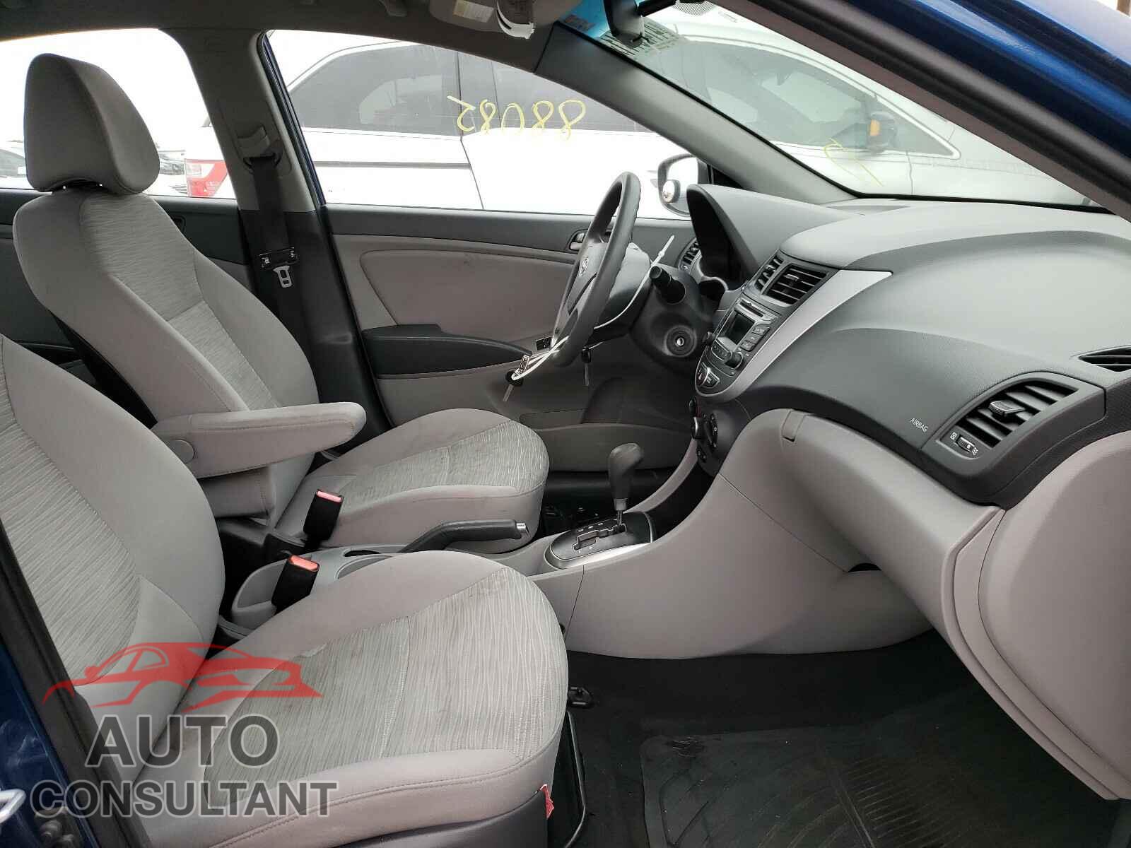 HYUNDAI ACCENT 2016 - KMHCT4AE8GU106510