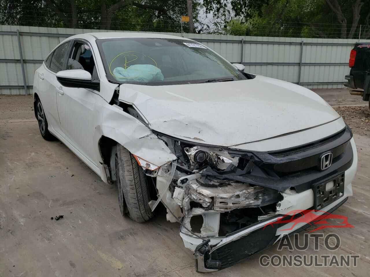 HONDA CIVIC 2019 - 2HGFC2F60KH606245