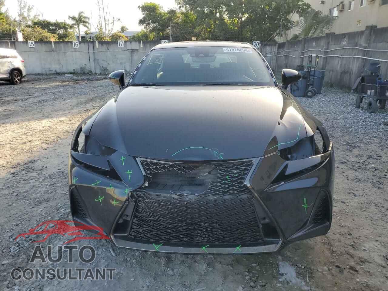 LEXUS IS 2019 - JTHBA1D2XK5093797