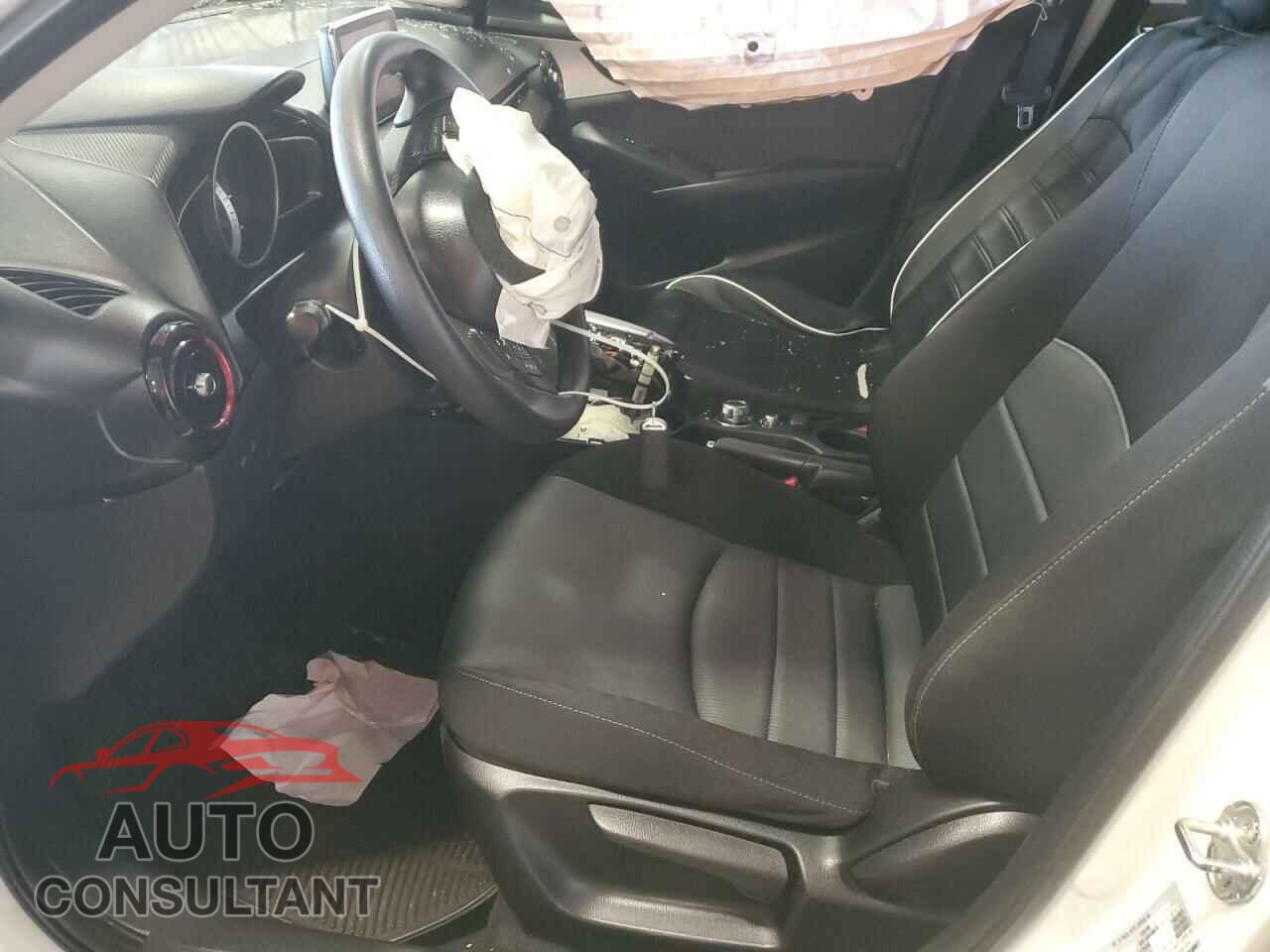 MAZDA CX-3 2017 - JM1DKFB76H0178239