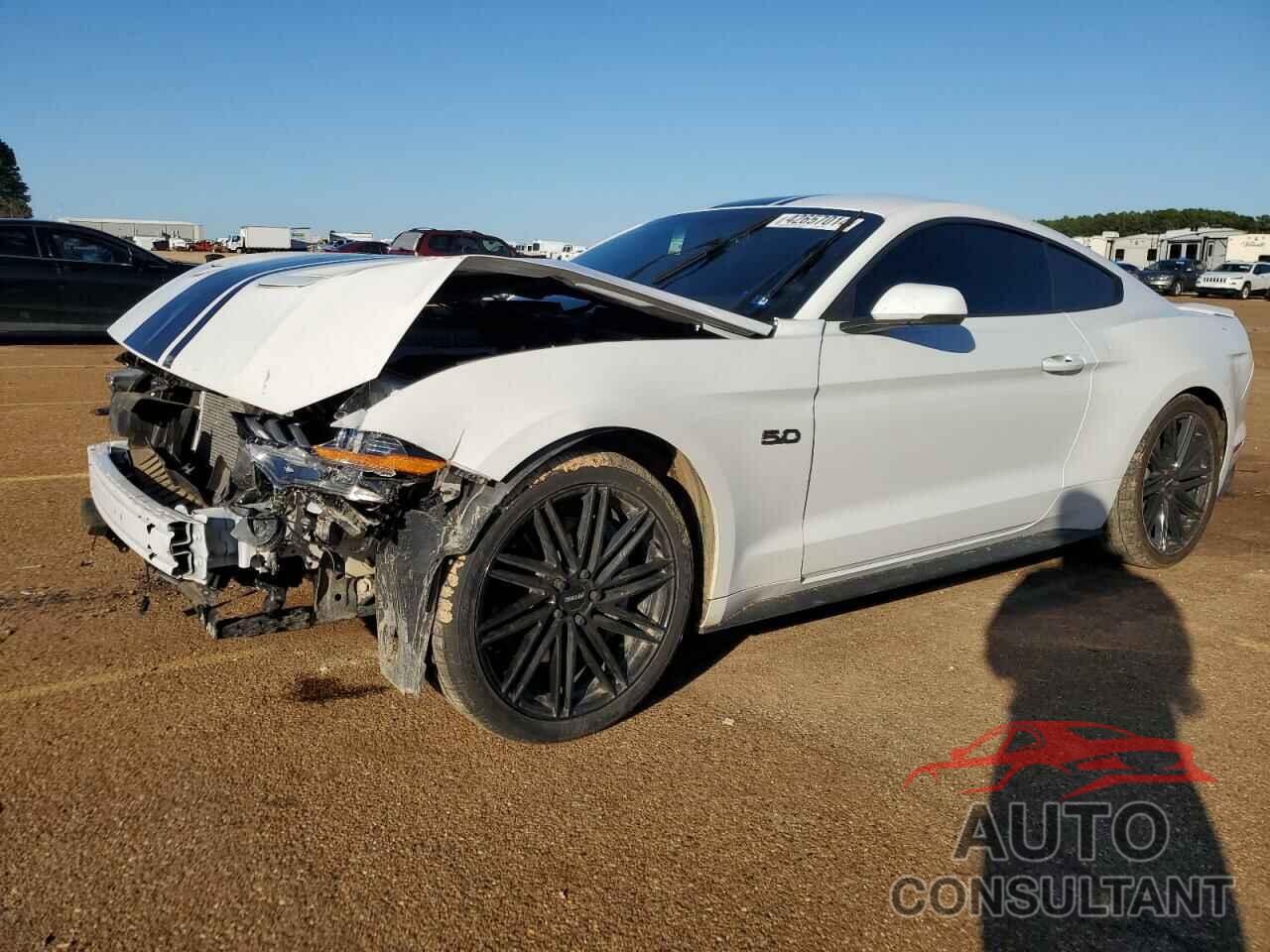 FORD MUSTANG 2020 - 1FA6P8CF3L5187008