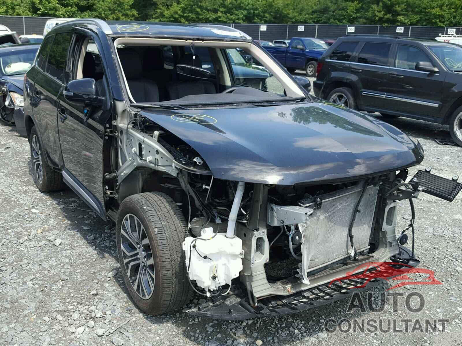 MITSUBISHI OUTLANDER SE 2018 - JA4AZ3A35JZ013760