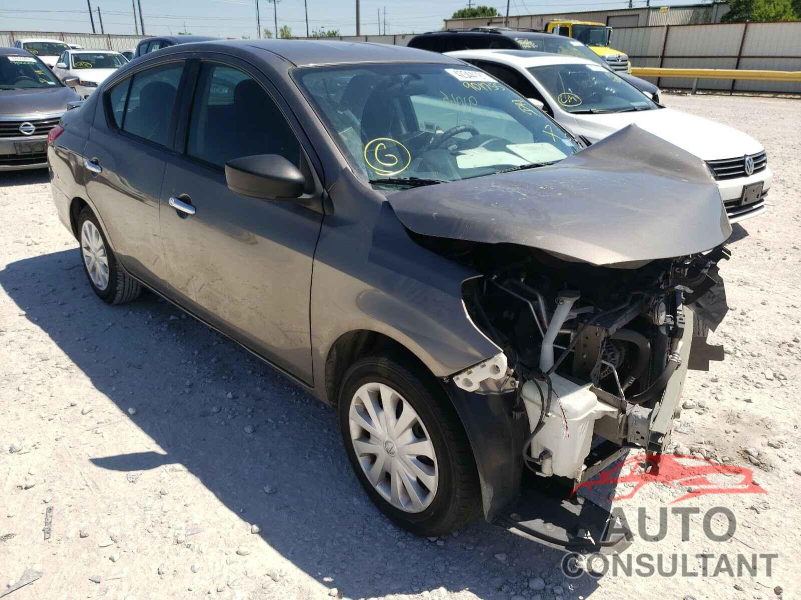 NISSAN VERSA 2016 - 3N1CN7AP5GL901755