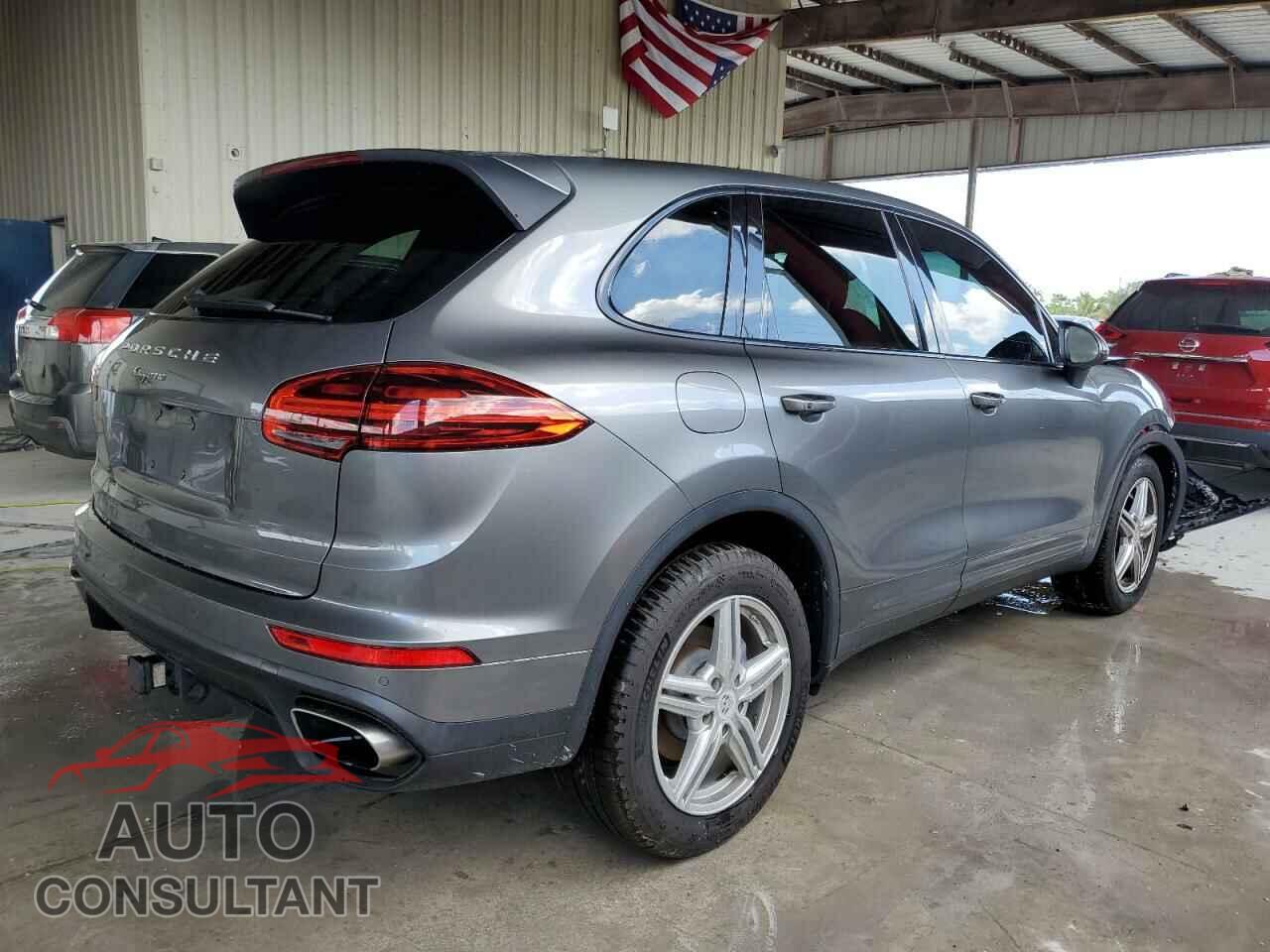 PORSCHE CAYENNE 2016 - WP1AA2A27GKA37153