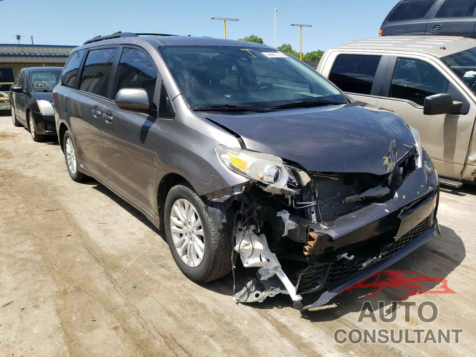 TOYOTA SIENNA 2018 - 5TDYZ3DC7JS959408