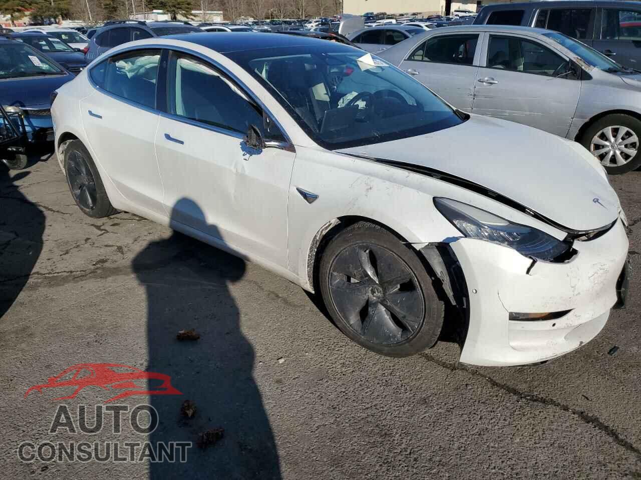 TESLA MODEL 3 2019 - 5YJ3E1EB2KF199653