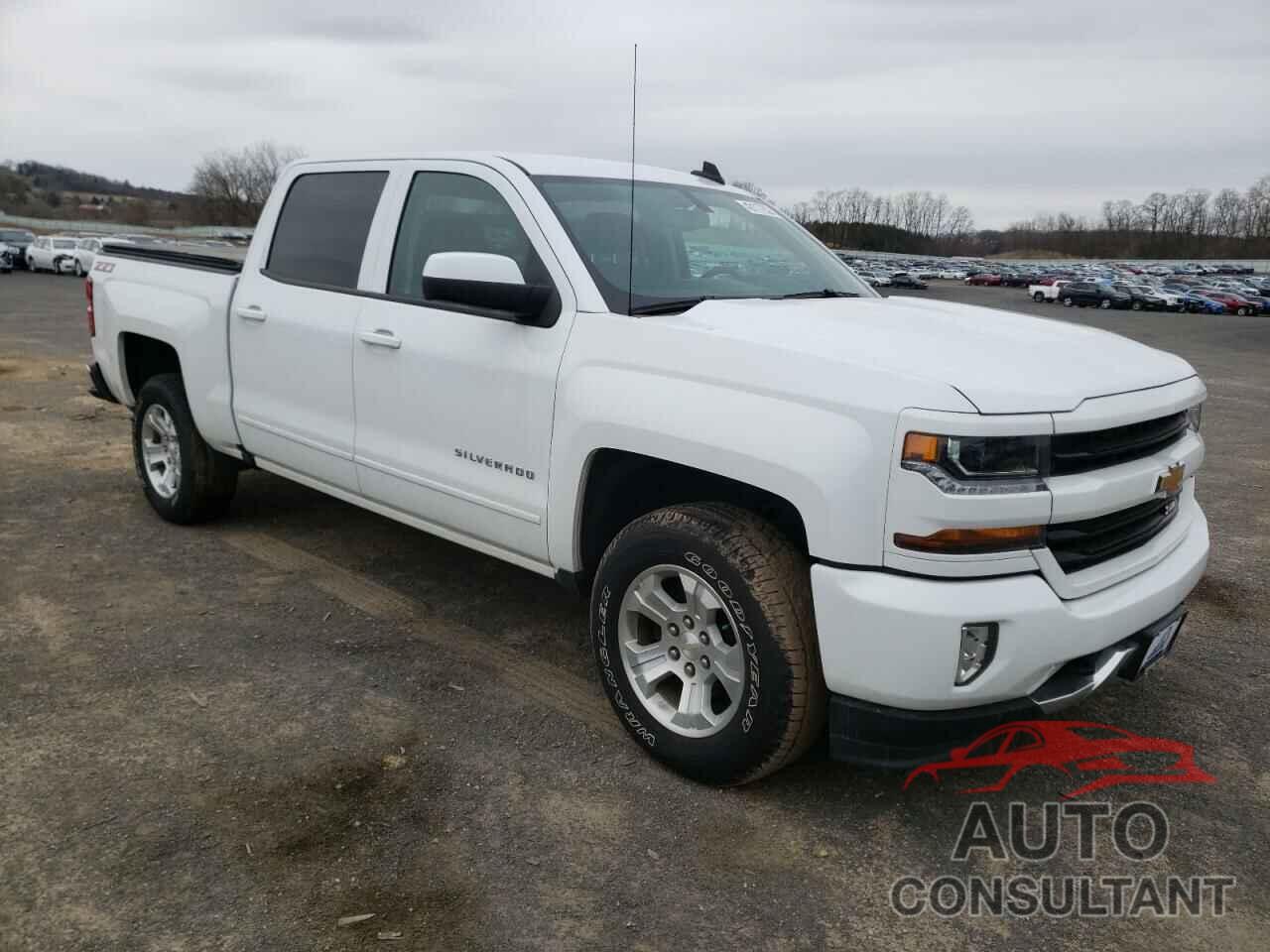 CHEVROLET SILVERADO 2018 - 3GCUKREC8JG477663