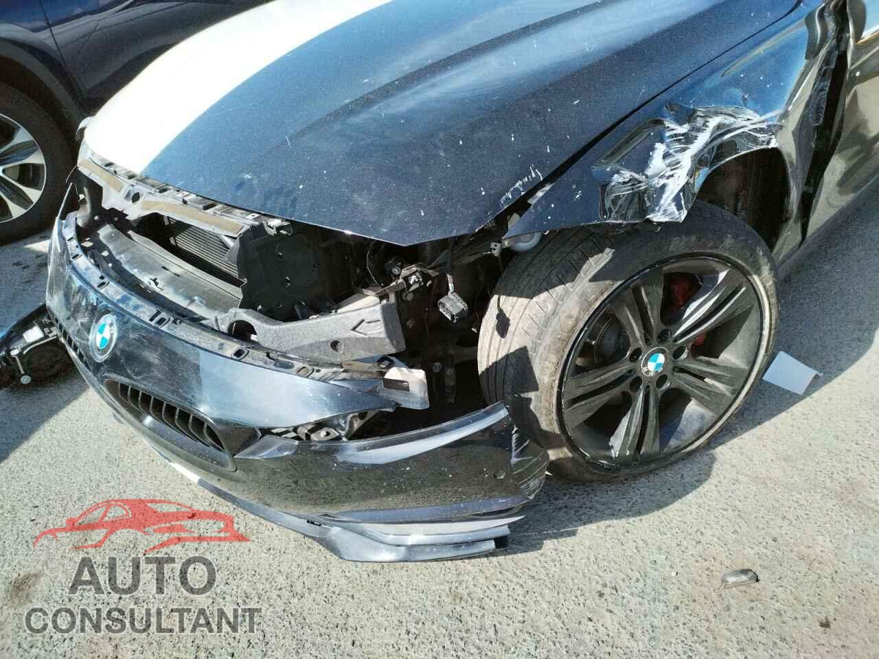 BMW 3 SERIES 2016 - WBA8E9G51GNU29068