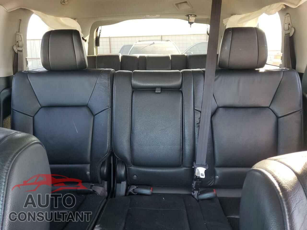 HONDA PILOT 2013 - 5FNYF3H77DB024985