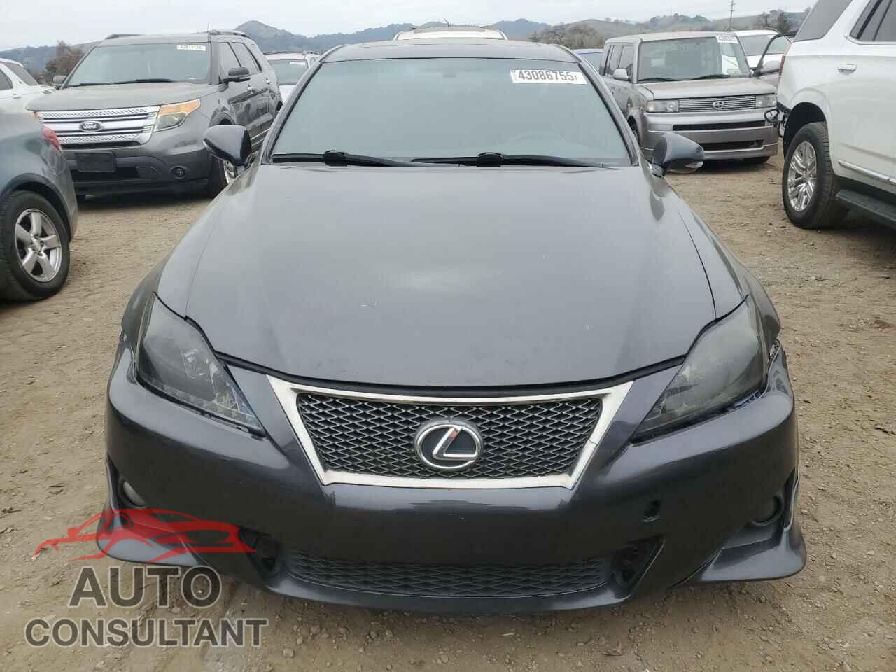 LEXUS IS 2011 - JTHBF5C20B5152172