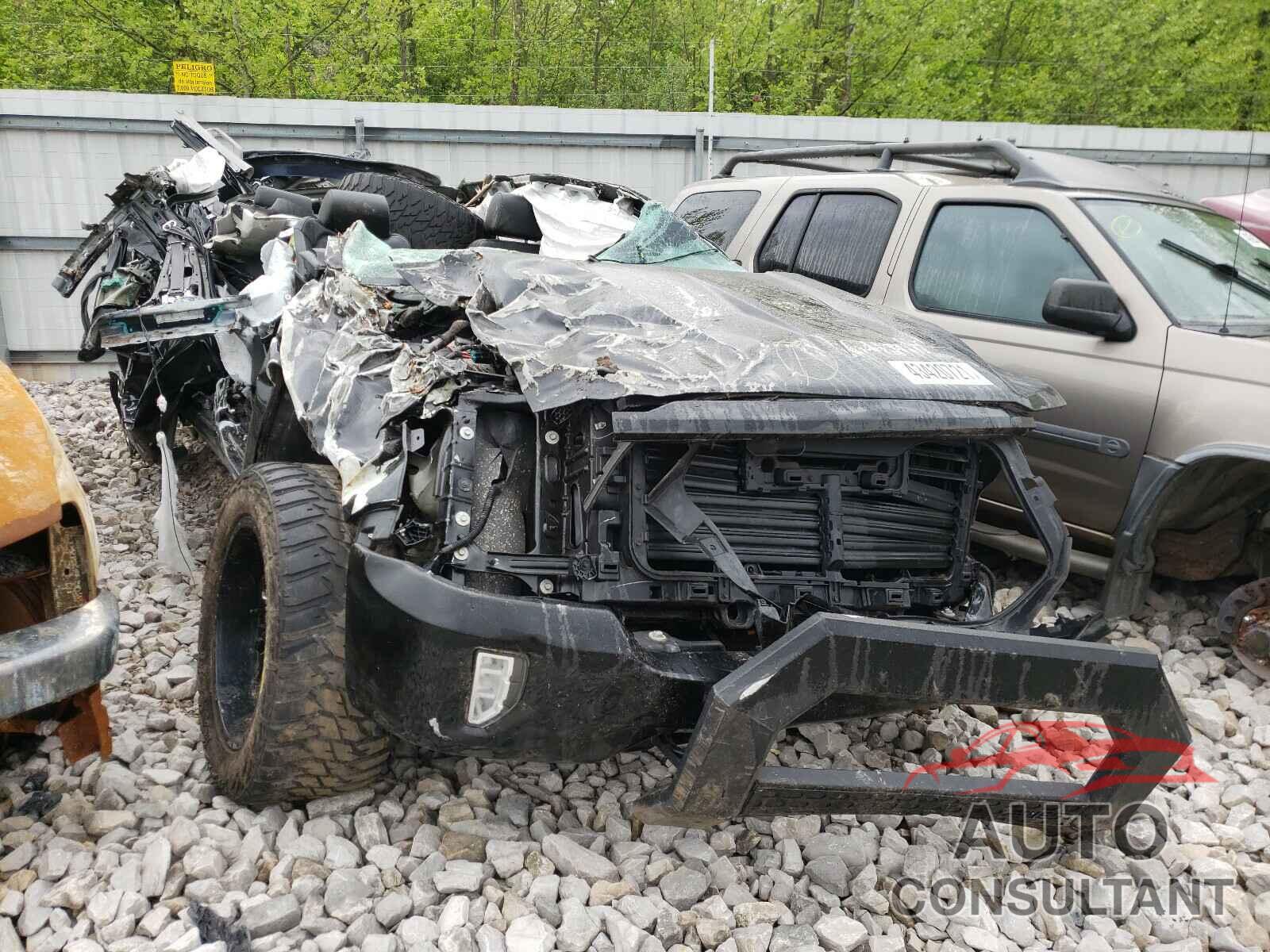 CHEVROLET SILVERADO 2017 - 3GCUKREC5HG289354