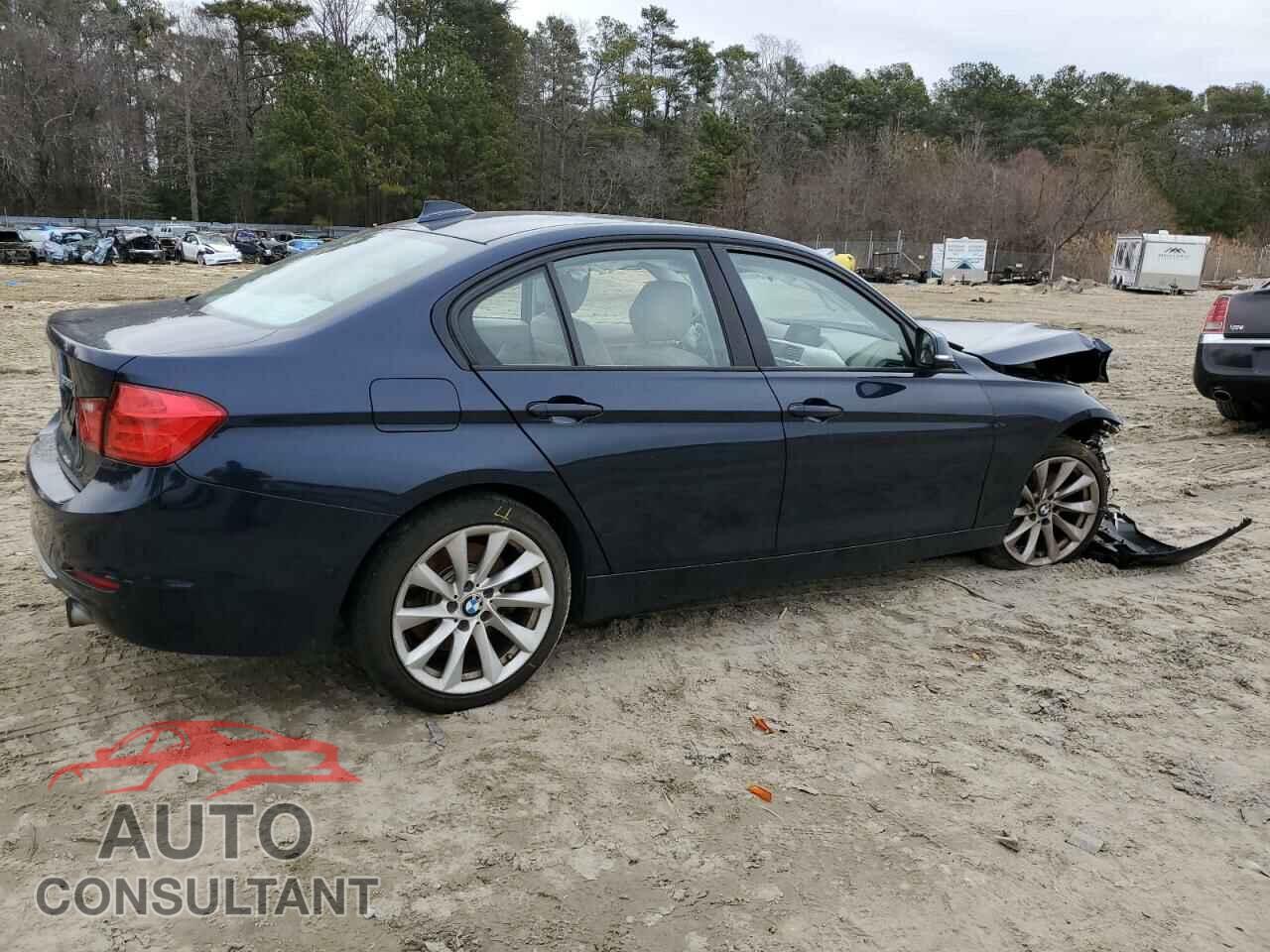 BMW 3 SERIES 2012 - WBA3A9C51CF270049